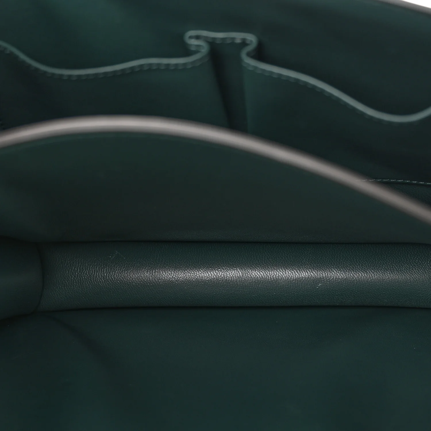Box Calfskin Medium Classic Box Flap Bag Amazone - Image 5