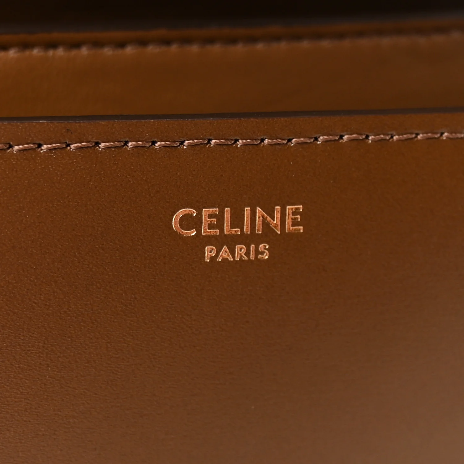 Box Calfskin Medium Classic Box Flap Bag Camel - Image 6