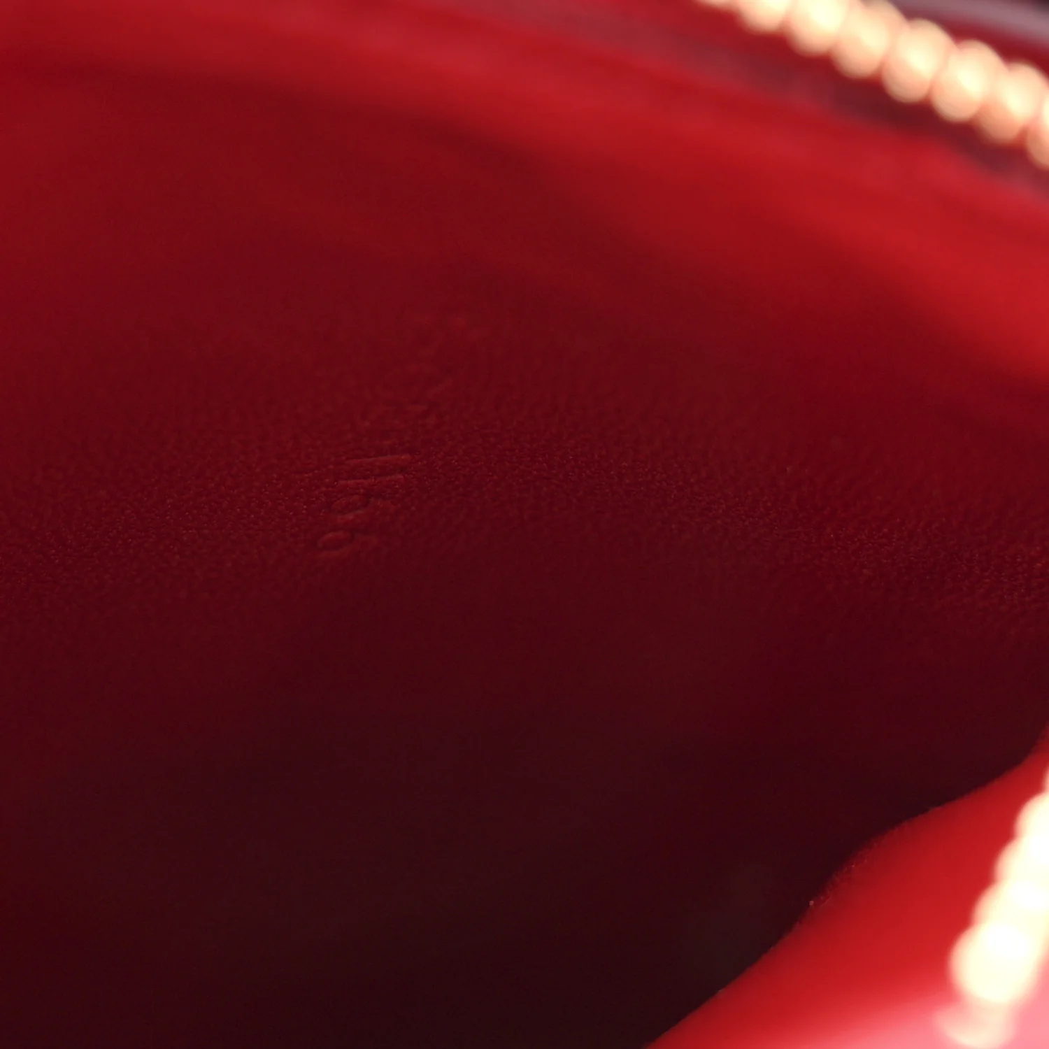 Box Calfskin Medium Classic Box Flap Bag Red - Image 7