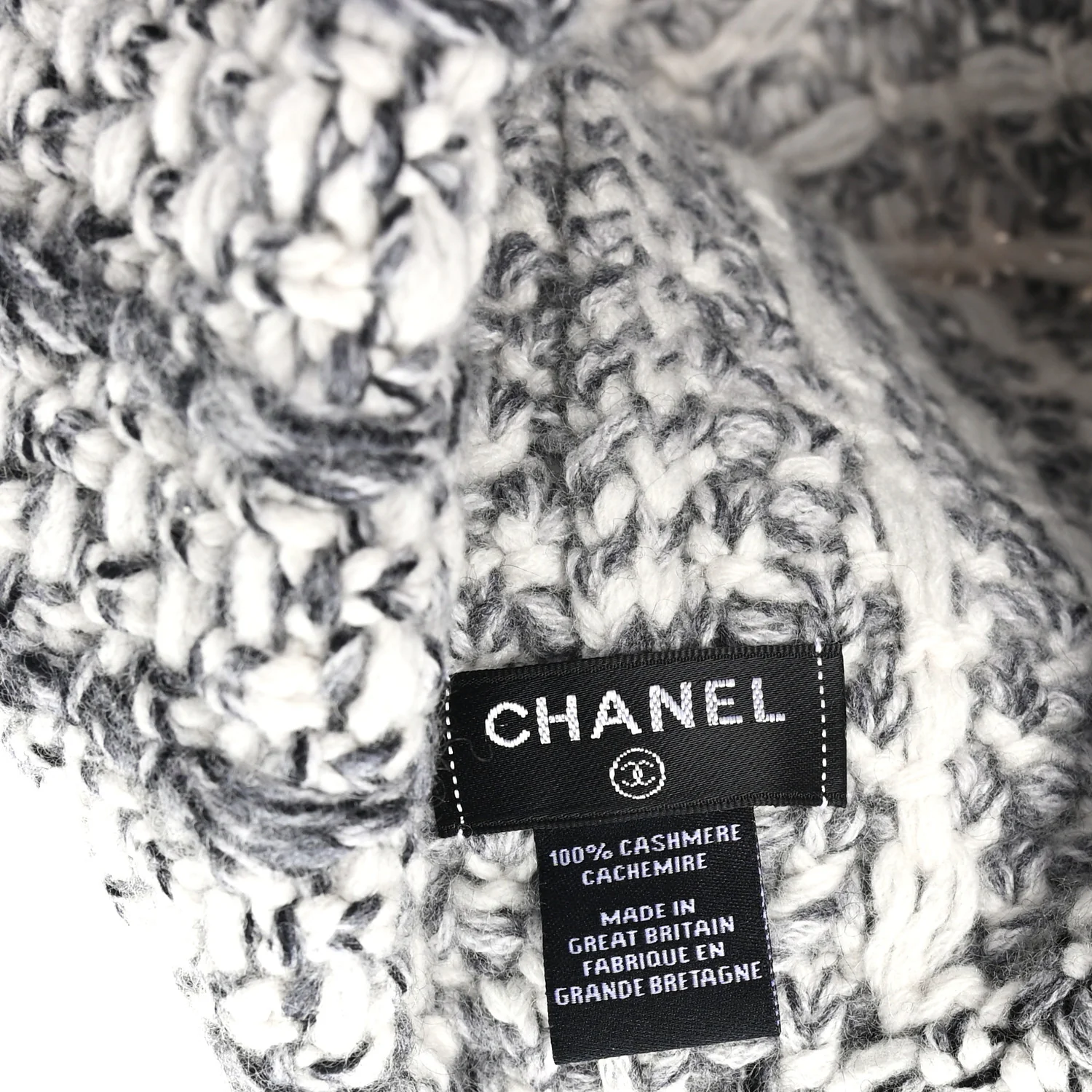 Cashmere CC Beanie Hat Grey Ecru - Image 5