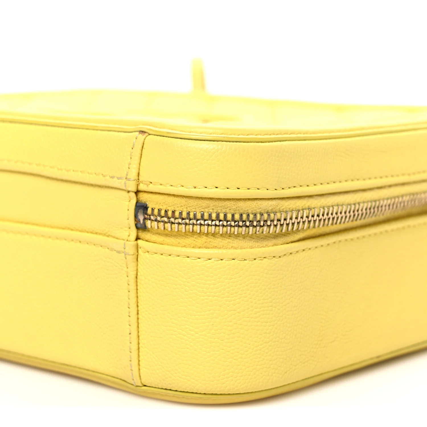 Caviar Quilted Medium CC Filigree Vanity Case Yellow - Image 10