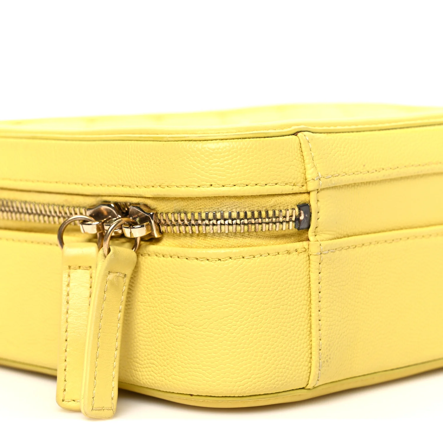 Caviar Quilted Medium CC Filigree Vanity Case Yellow - Image 9