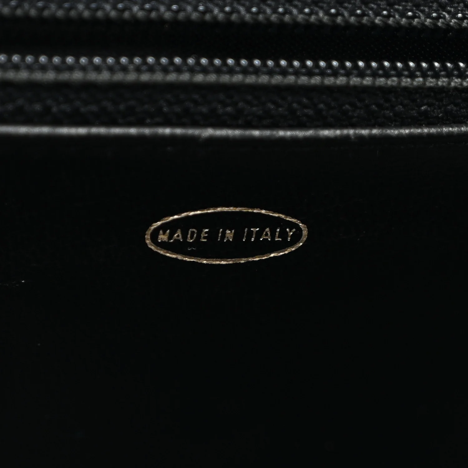 Caviar Vanity Train Case Black - Image 7
