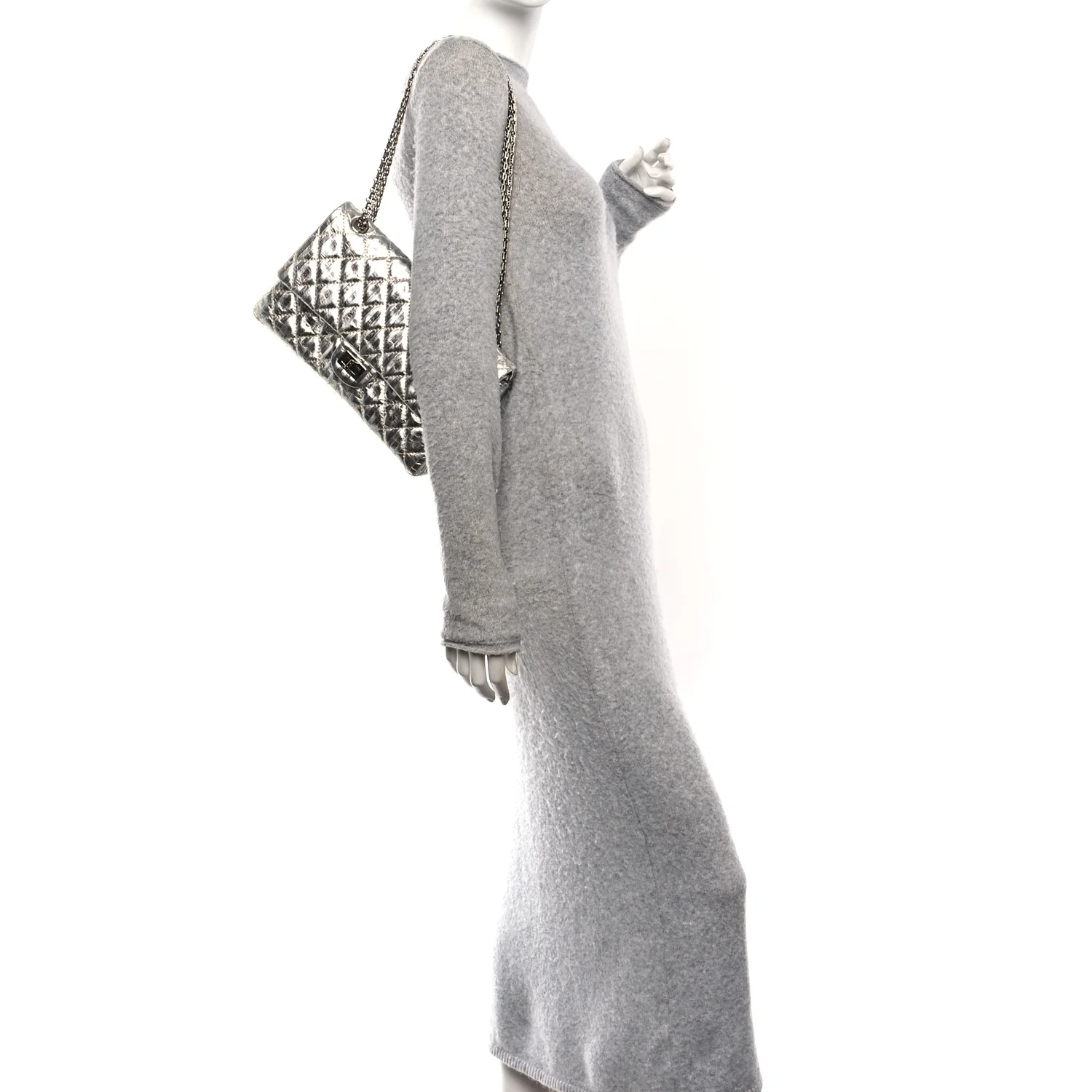 Metallic Calfskin Striped 2.55 Reissue 226 Silver - Image 2