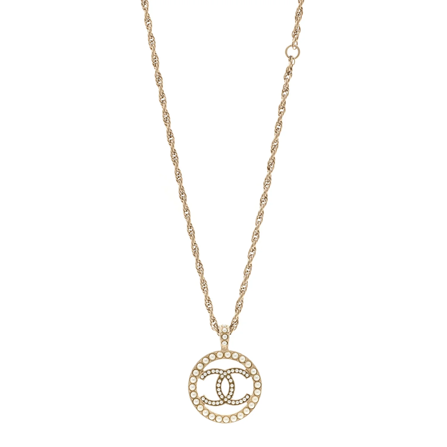 Pearl CC Round Pendant Necklace Gold