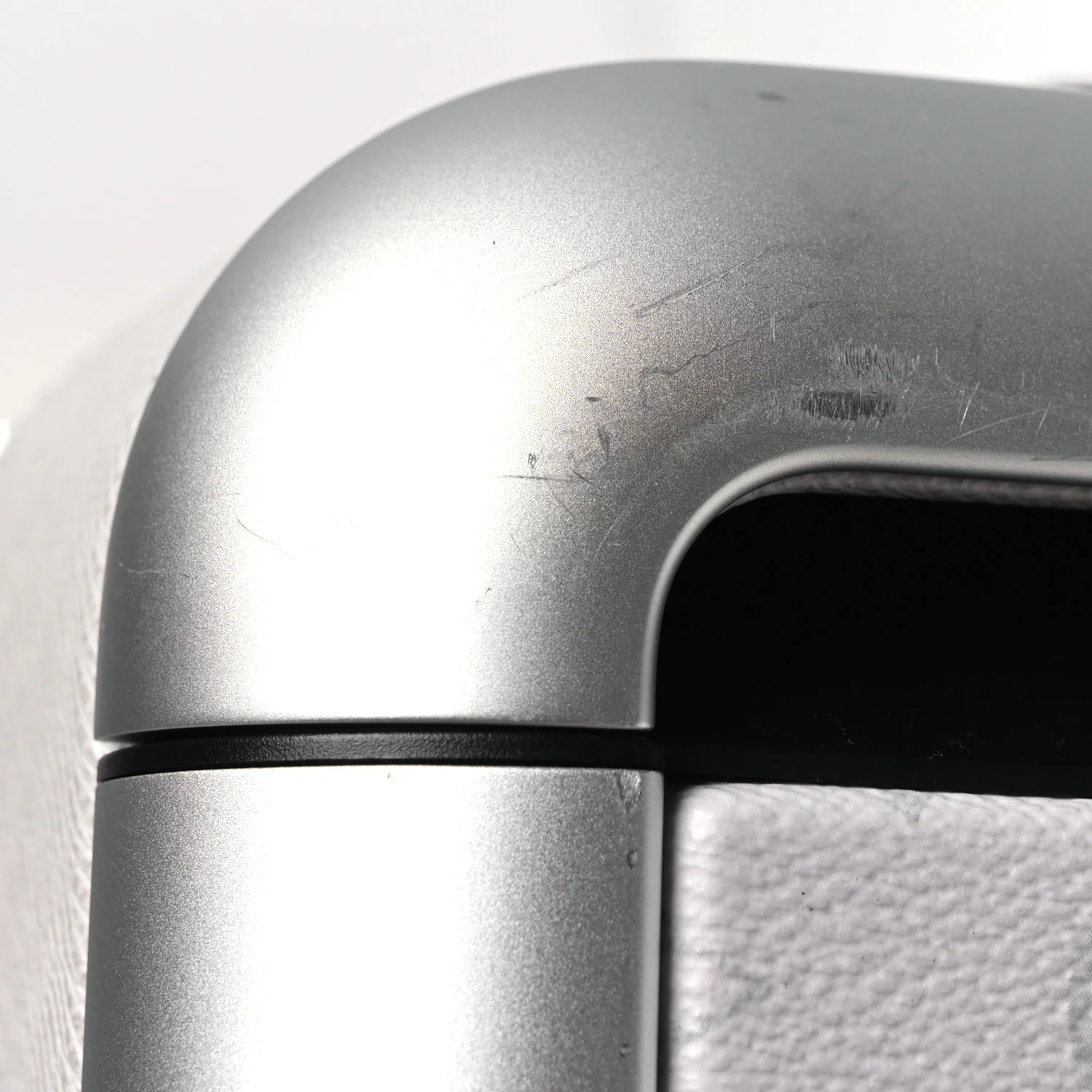 Taigarama Horizon 55 Optic White - Image 9