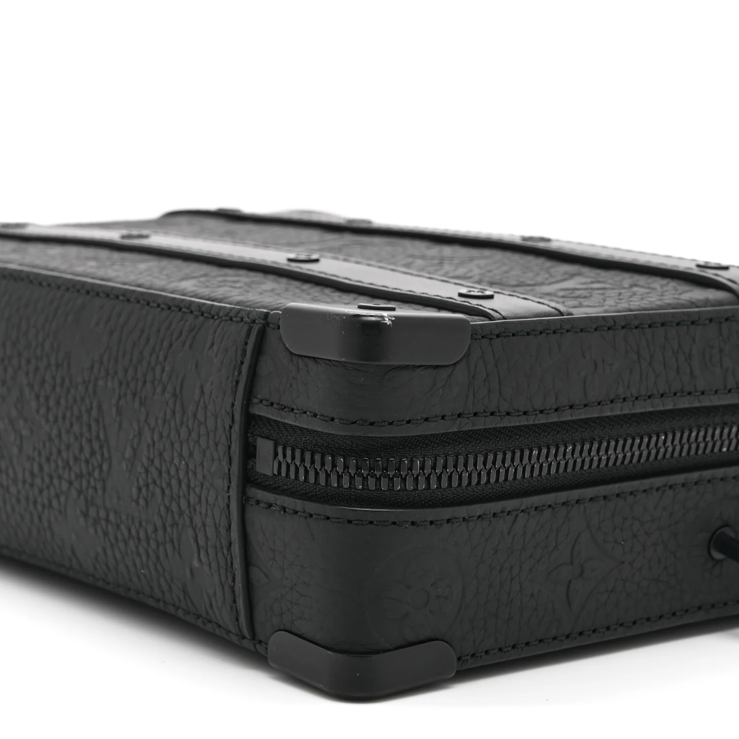 Taurillon Monogram Soft Trunk Black - Image 9